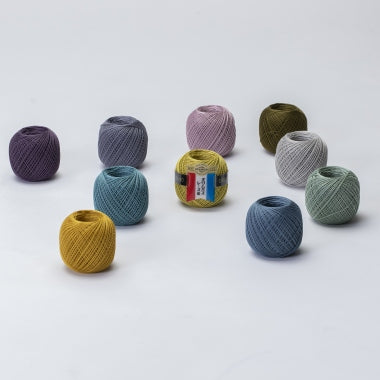 Olympus Lace Yarn - GOLD LABEL #40 (Solid)